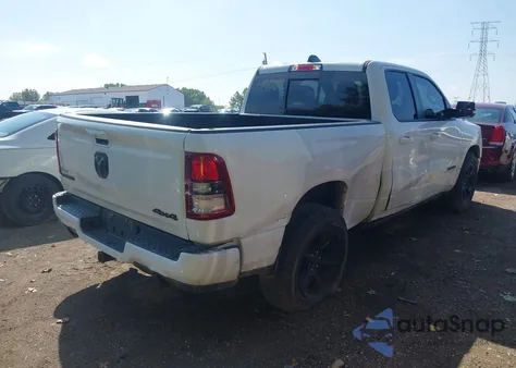 2021 Ram 1500 Big Horn 4X4 6'4 Box из США, поврежденный, VIN 1C6SRFBT7MN561739